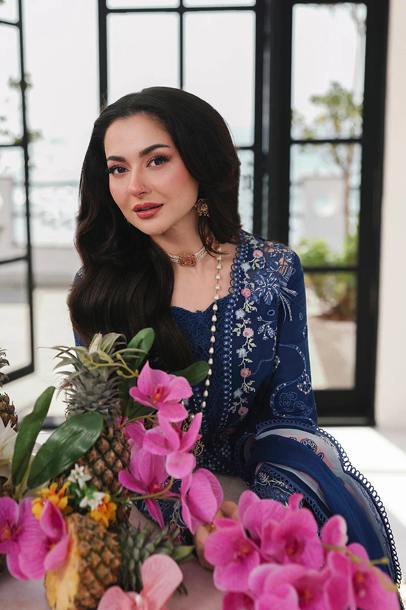 BLUE LAWN - Season’s Most Wanted Look 🌸