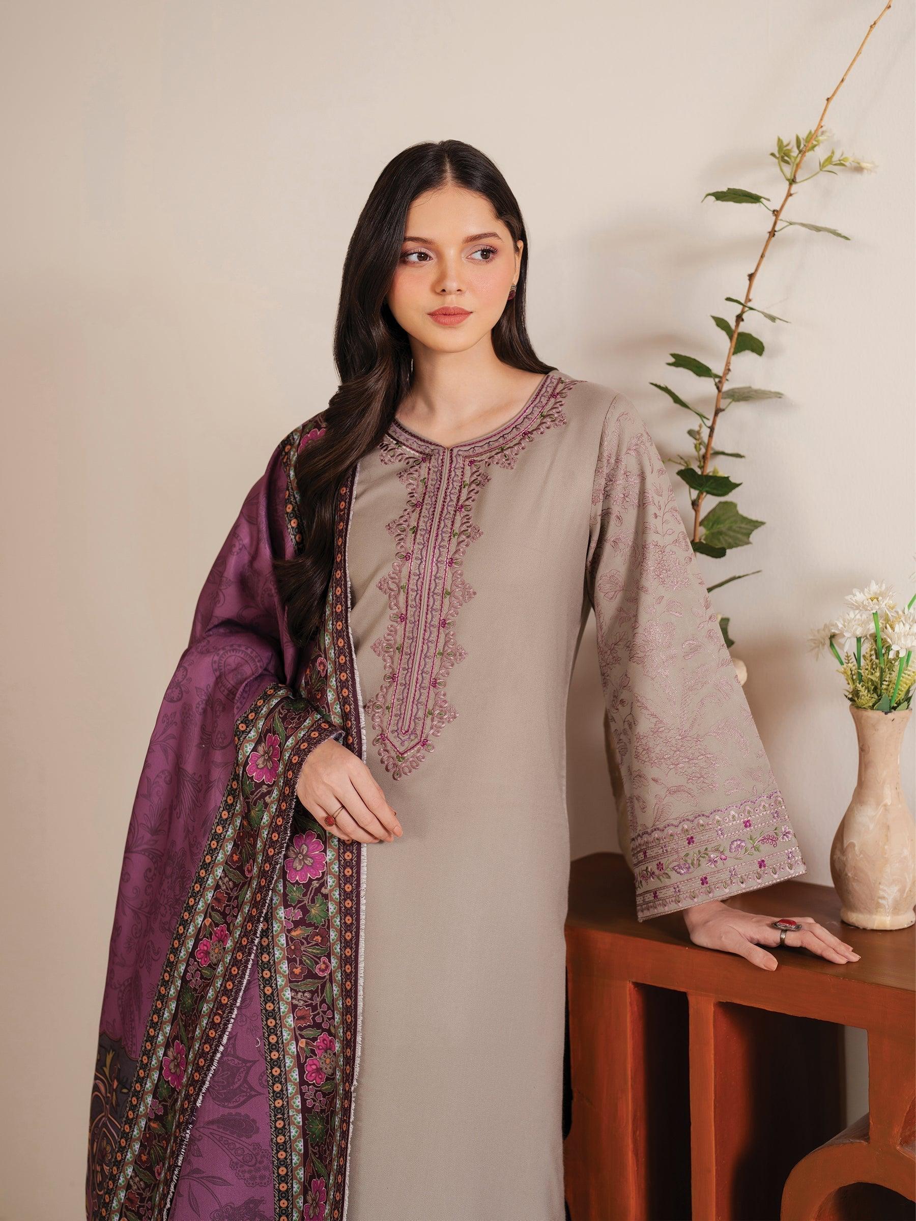 Urge 3PC lawn with Digital print Dupata N036